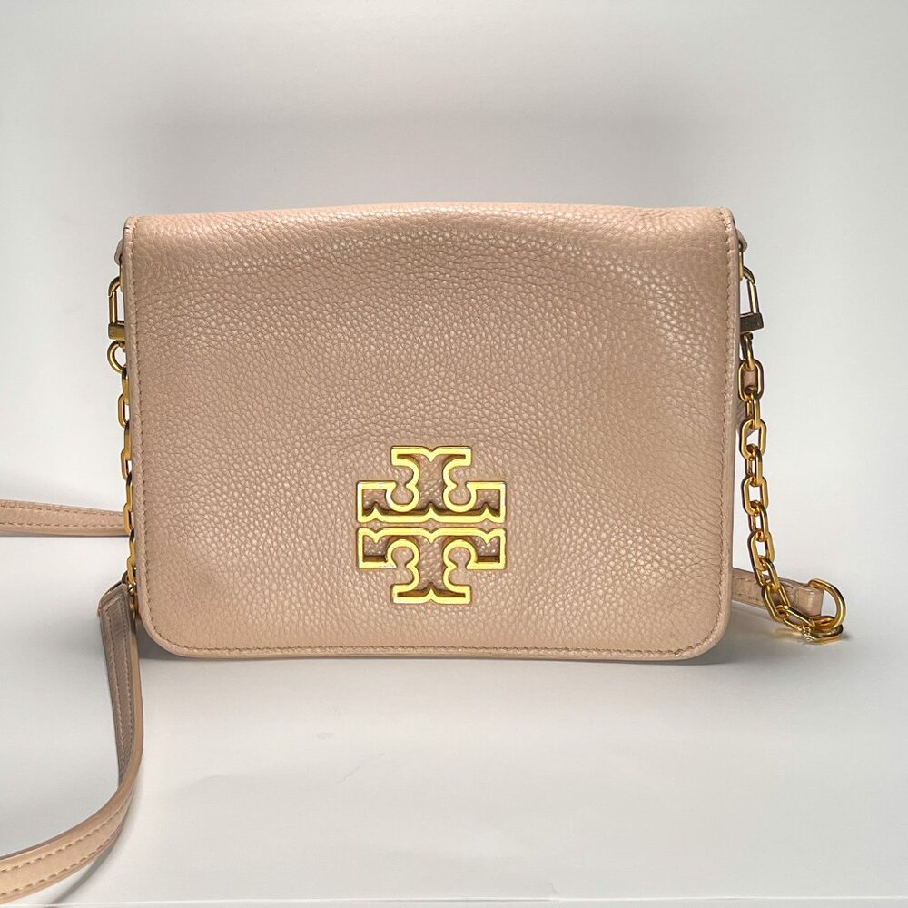 Tory Burch Britten Chain Crossbody Clutch Beige Pebbled Leather Gold Logo